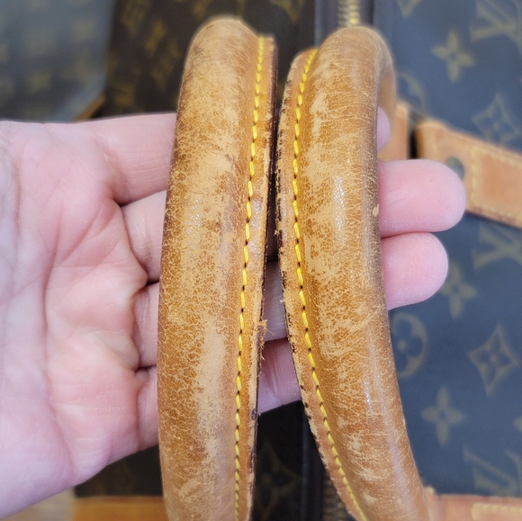 #376 Louis Vuitton Monogram Keepall - Picture 15 of 16